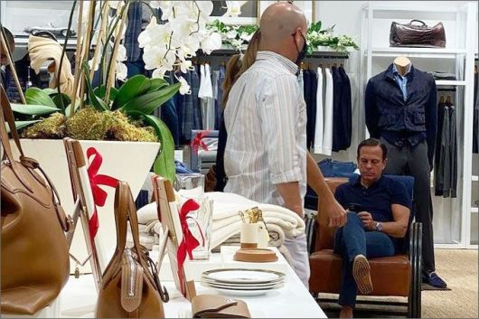 Doria atrapalhado e sem máscara em Miami | aGazeta Bahia